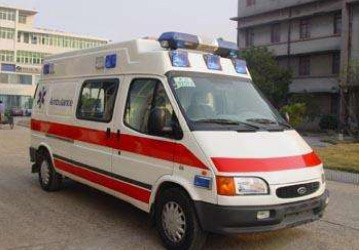 松潘县救护车租赁